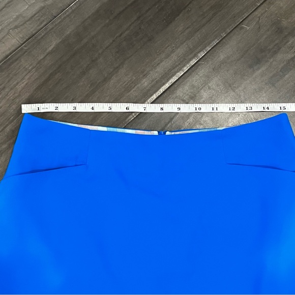 Nike Golf Dri-Fit Vibrant Blue Skorts - Size 8 - Picture 9 of 15